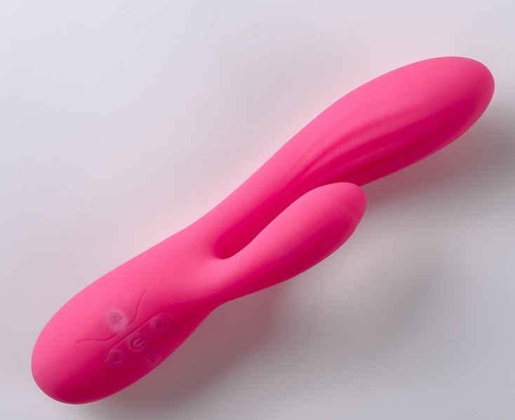 Vibrateur rechargeable rose v1