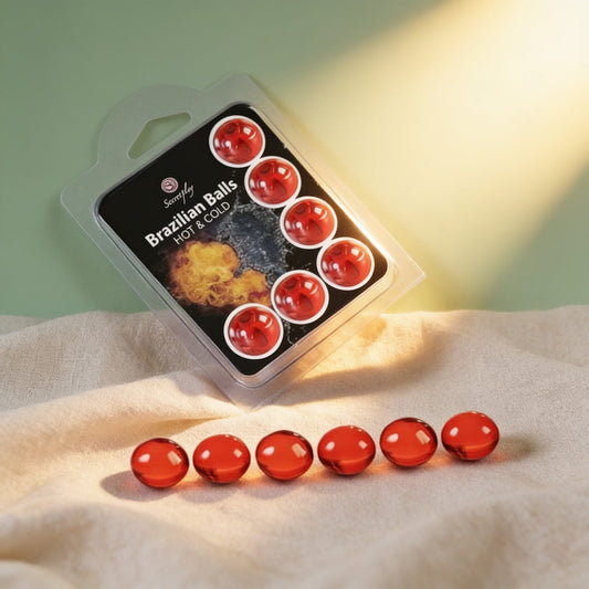 lubrifiant 6 HOT&COLD BRAZILIAN BALLS — photo éditoriale sur lin drapé