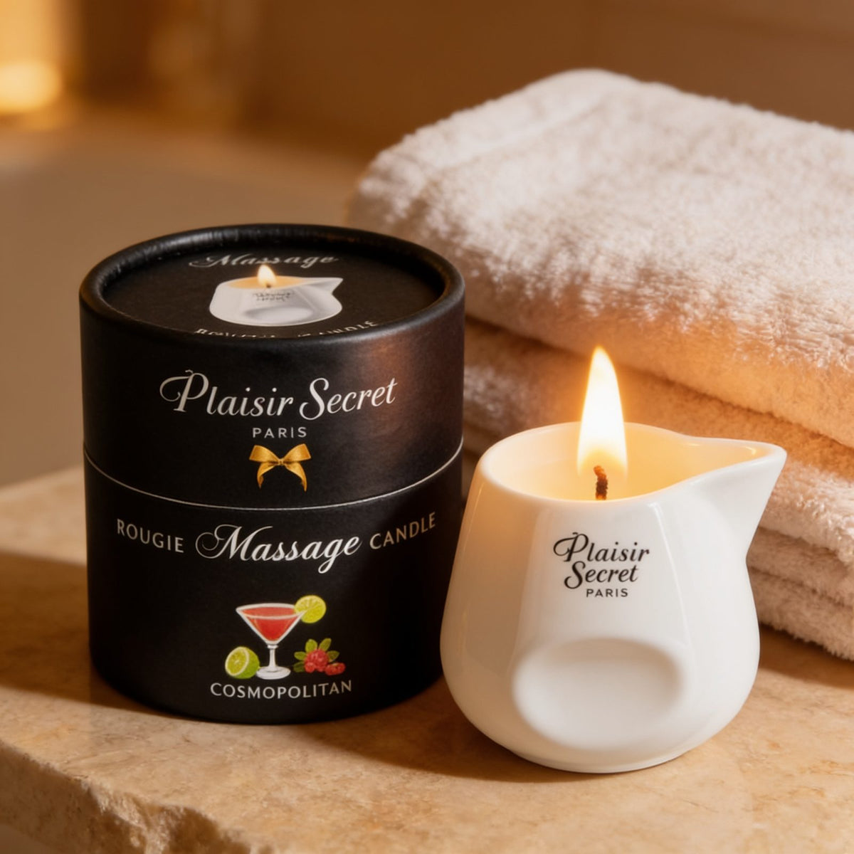 BOUGIE DE MASSAGE COSMOPOLITE 80ML — mise en situation