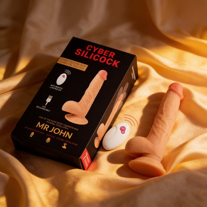 CYBER SILICOCK REMOTE CONTROL REALISTIC MR JOHN — mise en situation