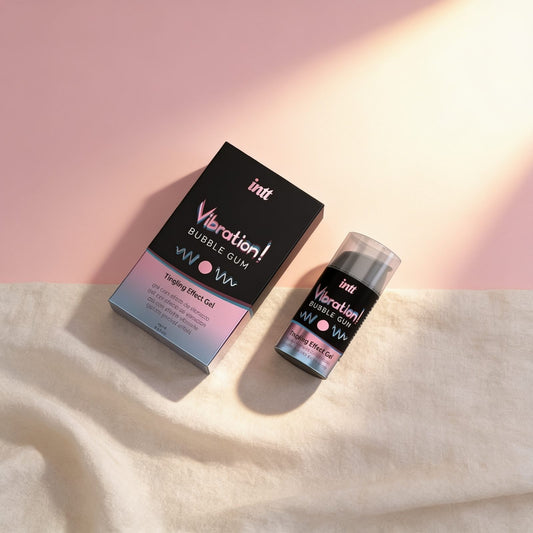 INTT GUM VIBRATEUR LIQUIDE 15 ML — photo éditoriale sur lin drapé