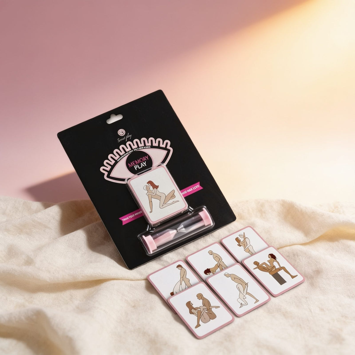 JEU DE COUPLES MEMORY PLAY (ES/EN/IT/FR/PT) — photo éditoriale sur lin drapé