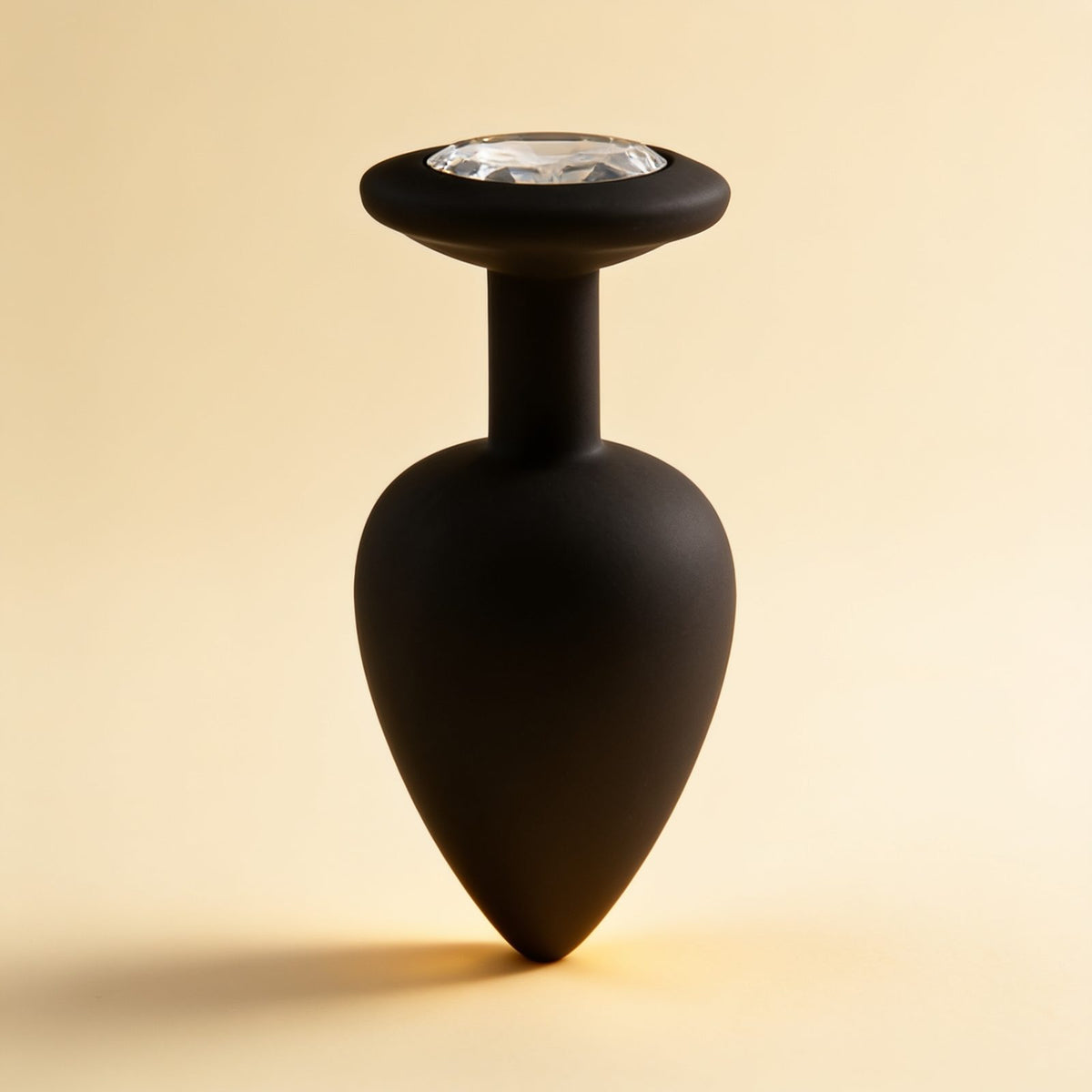 My Silicone Secret Plug Large — packshot studio sur fond crème