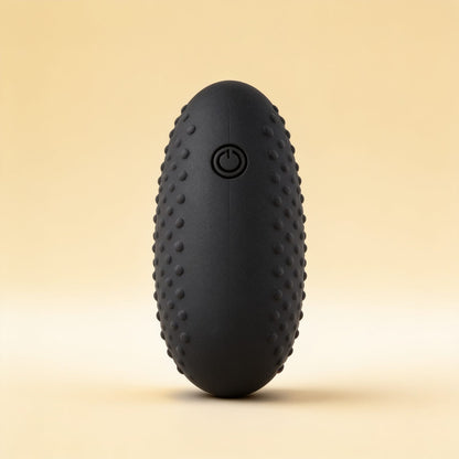 Œuf vibrant G4 — packshot studio sur fond crème