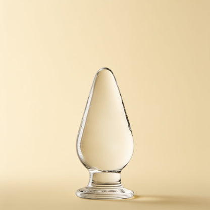 Plug anal Glossy Toys — packshot studio sur fond crème