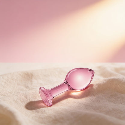 Plug anal boule large Glossy Toys 32 Pink — photo éditoriale sur lin drapé