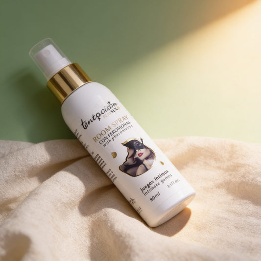 SPRAY D'AMBIANCE AUX PHEROMONES JEUX INTIMES 100ML — photo éditoriale sur lin drapé