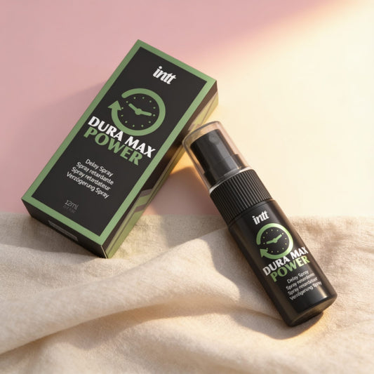 SPRAY RETARDATEUR PUISSANT DURA MAX — photo éditoriale sur lin drapé
