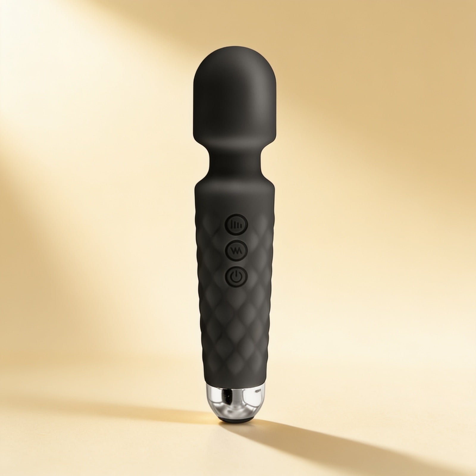 Wand noir Yoba, packshot studio crème